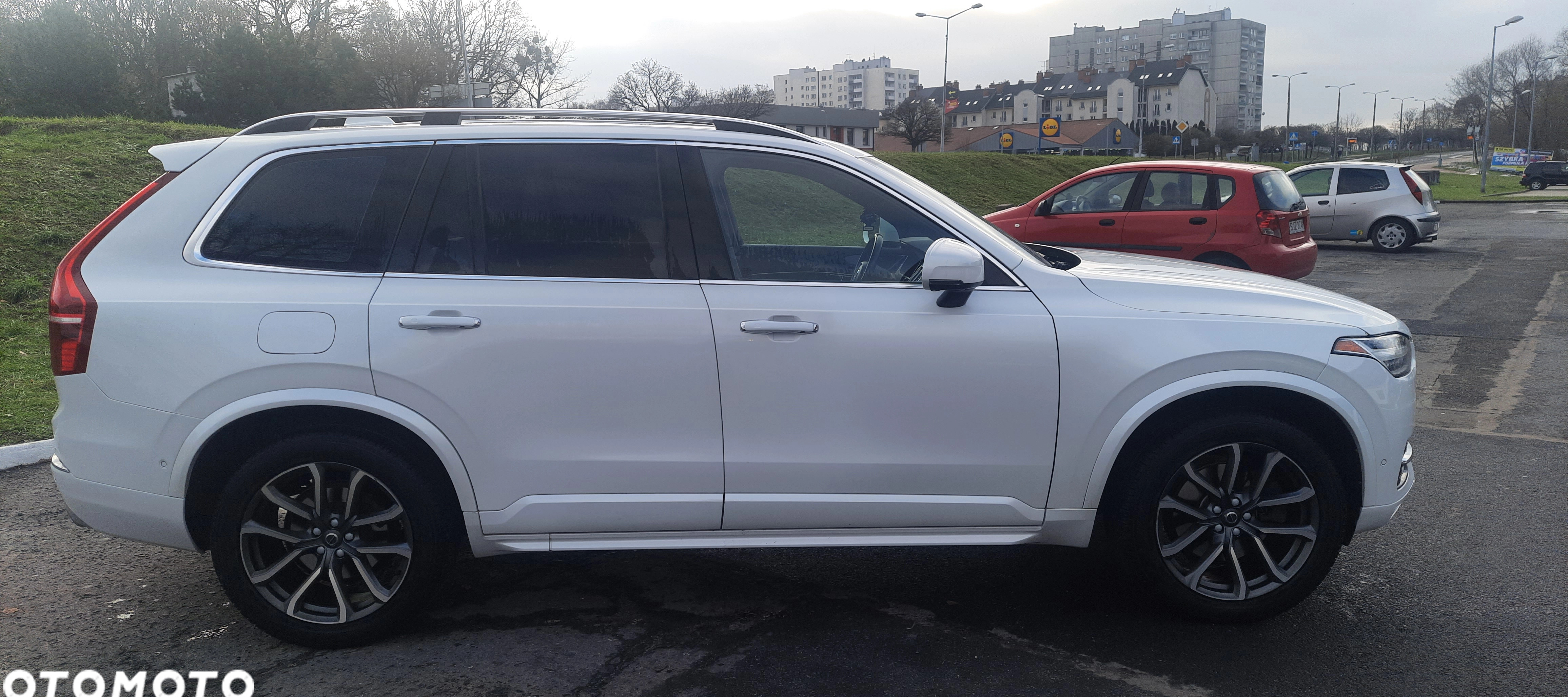 Volvo XC 90 cena 145000 przebieg: 98000, rok produkcji 2017 z Głuszyca małe 29